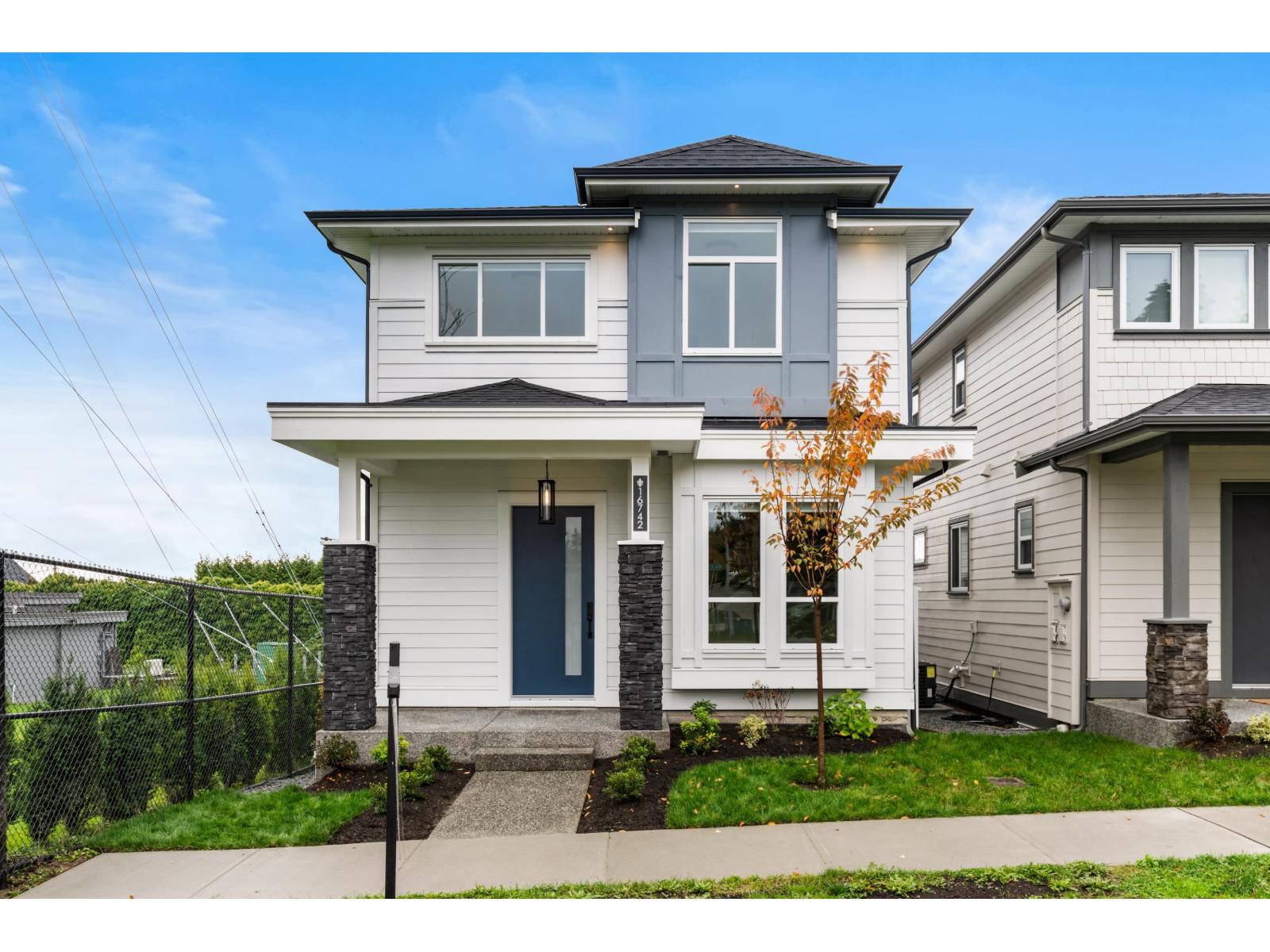 16742 20a Avenue, Surrey, British Columbia  V3Z 1J4 - Photo 2 - R3101198