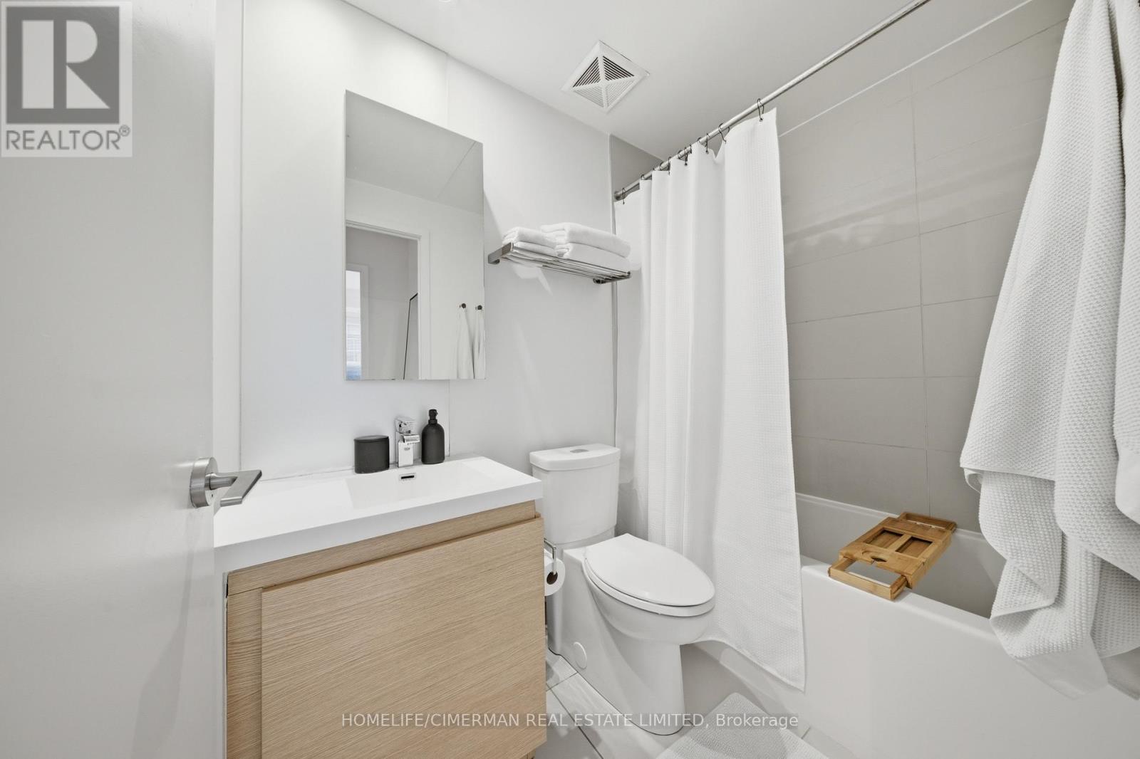 426 - 1030 King Street W, Toronto, Ontario  M6K 0B4 - Photo 19 - C12894396