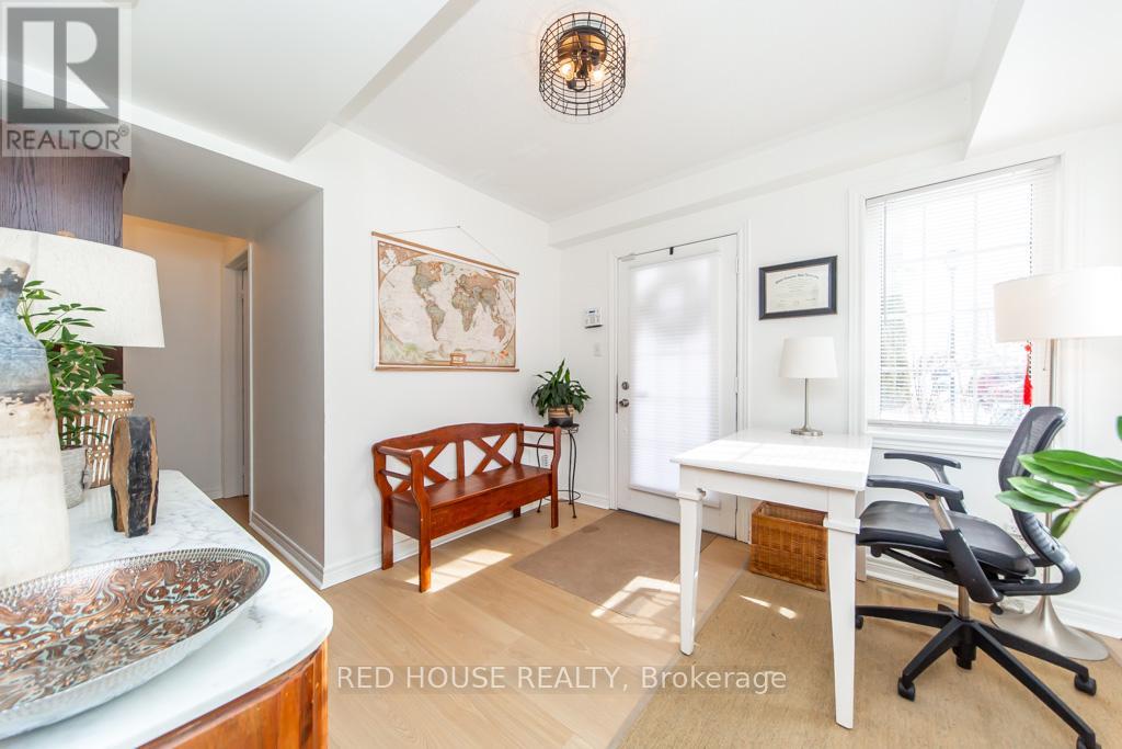 12 Naylor Lane, Ajax, Ontario  L1S 7S7 - Photo 6 - E12844710