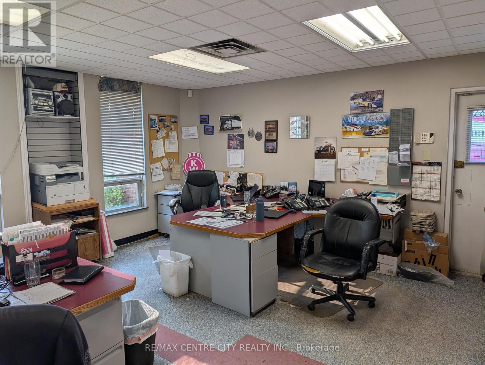 1015 Hargrieve Road, London South, Ontario  N6E 1P6 - Photo 8 - X12897484