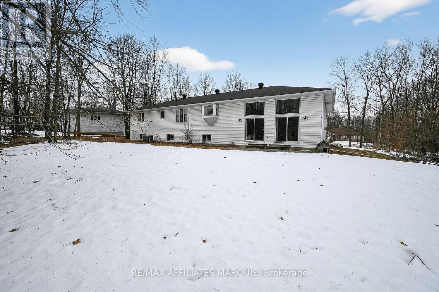 4 South Point Drive, Rideau Lakes, Ontario  K7A 4S5 - Photo 41 - X12897446