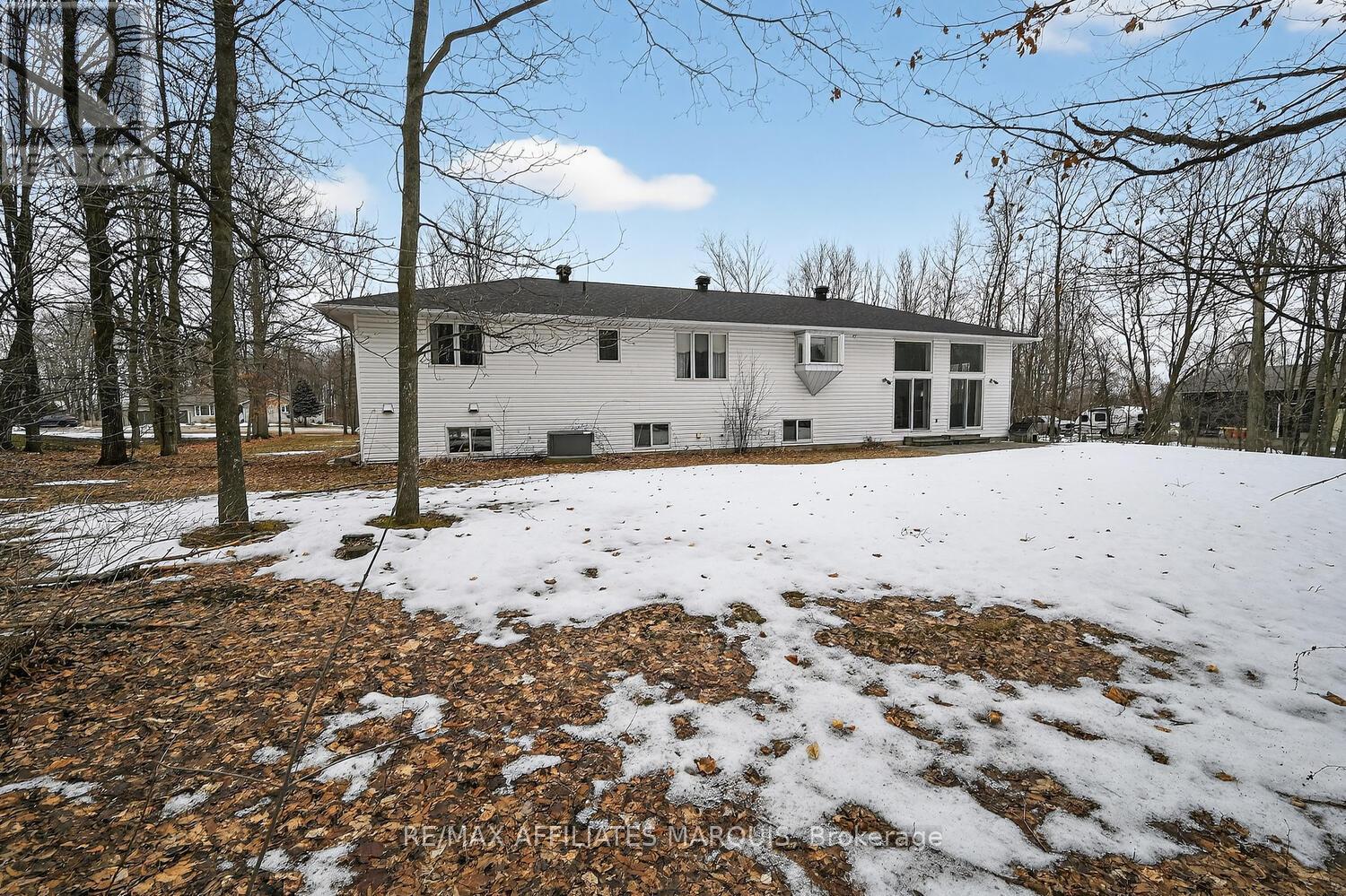 4 South Point Drive, Rideau Lakes, Ontario  K7A 4S5 - Photo 42 - X12897446