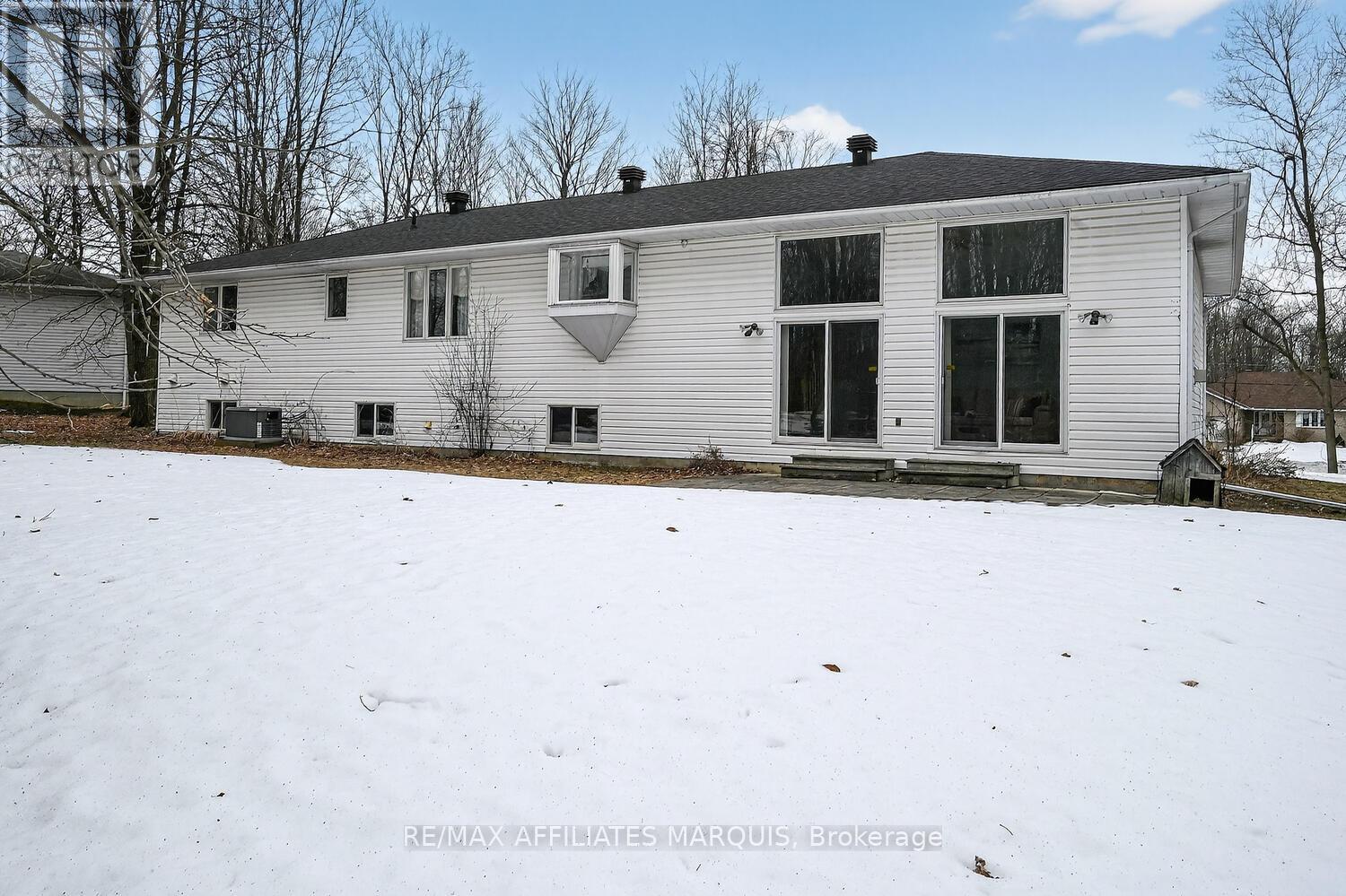 4 South Point Drive, Rideau Lakes, Ontario  K7A 4S5 - Photo 43 - X12897446
