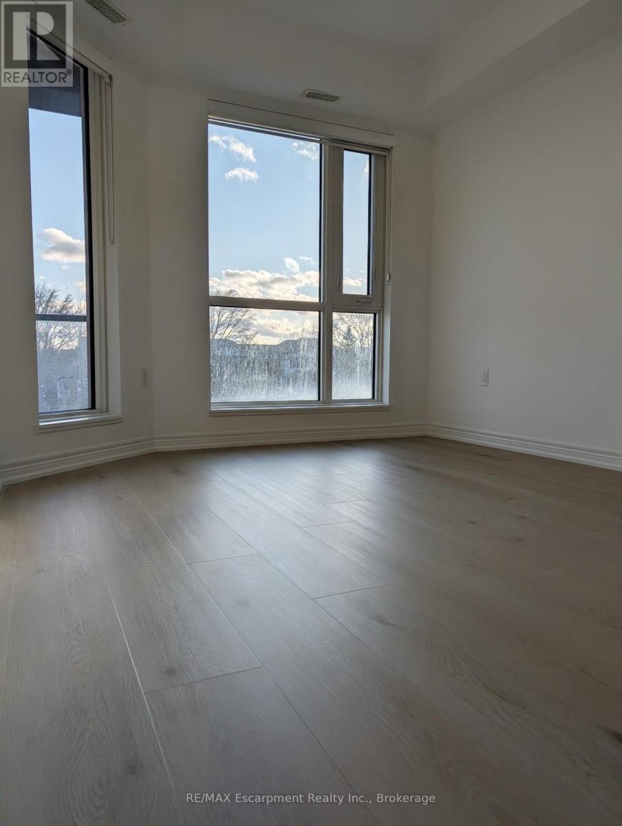 205 - 2393 Bronte Road, Oakville, Ontario  L6M 1P4 - Photo 35 - W12897480