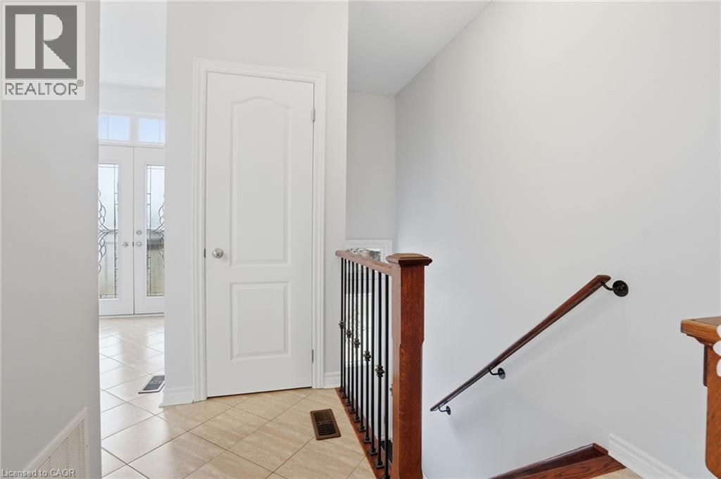 2358 Treversh Common, Burlington, Ontario  L7R 0C8 - Photo 5 - 40812295