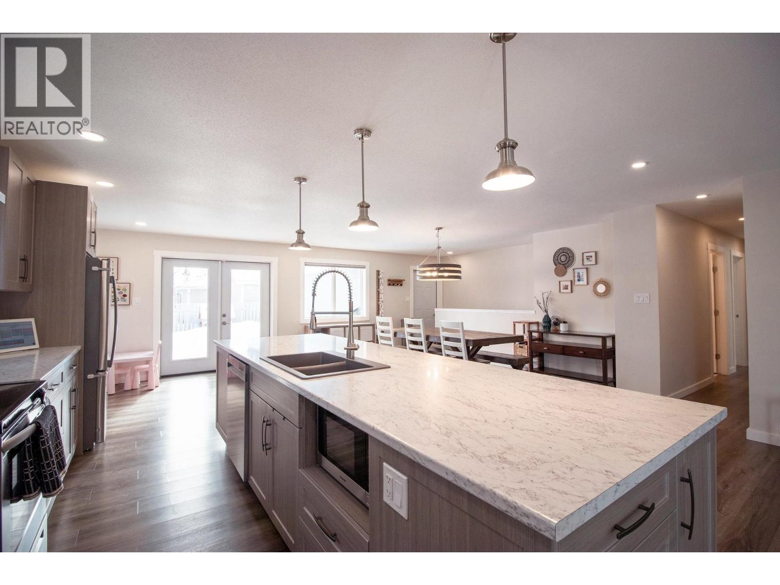 10519 114 Avenue, Fort St. John, British Columbia  V1J 6H7 - Photo 6 - R3100535