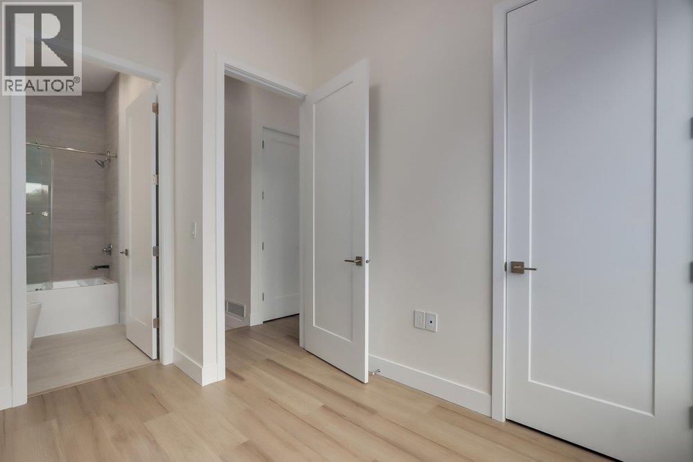 1 4257 Knight Street, Vancouver, British Columbia  V5N 3M3 - Photo 12 - R3101229