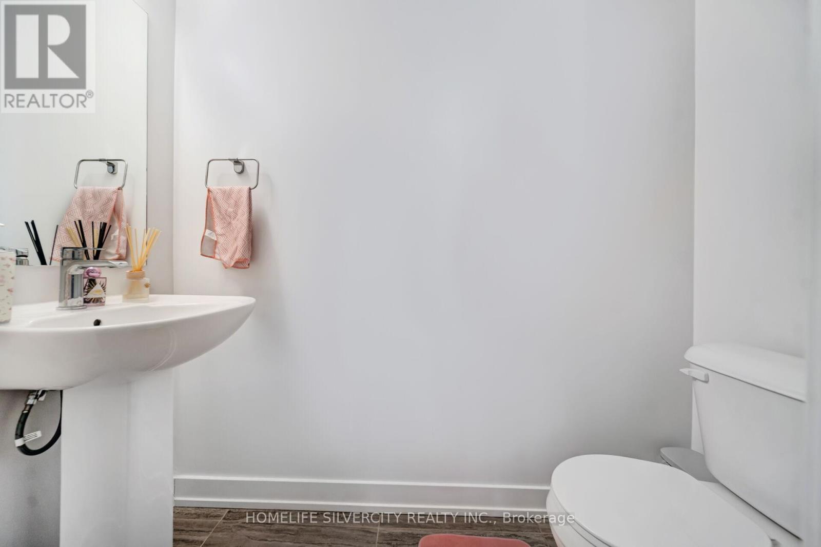 712 - 1131 Cooke Boulevard, Burlington, Ontario  L7T 0C3 - Photo 28 - W12896764