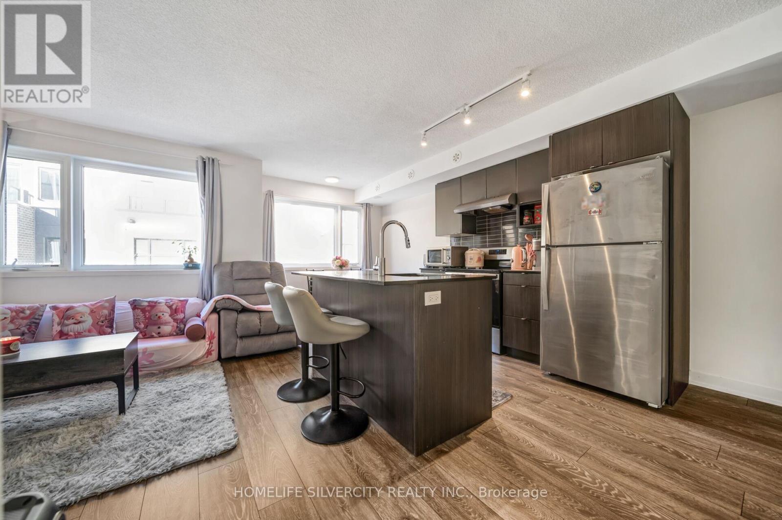 712 - 1131 Cooke Boulevard, Burlington, Ontario  L7T 0C3 - Photo 12 - W12896764