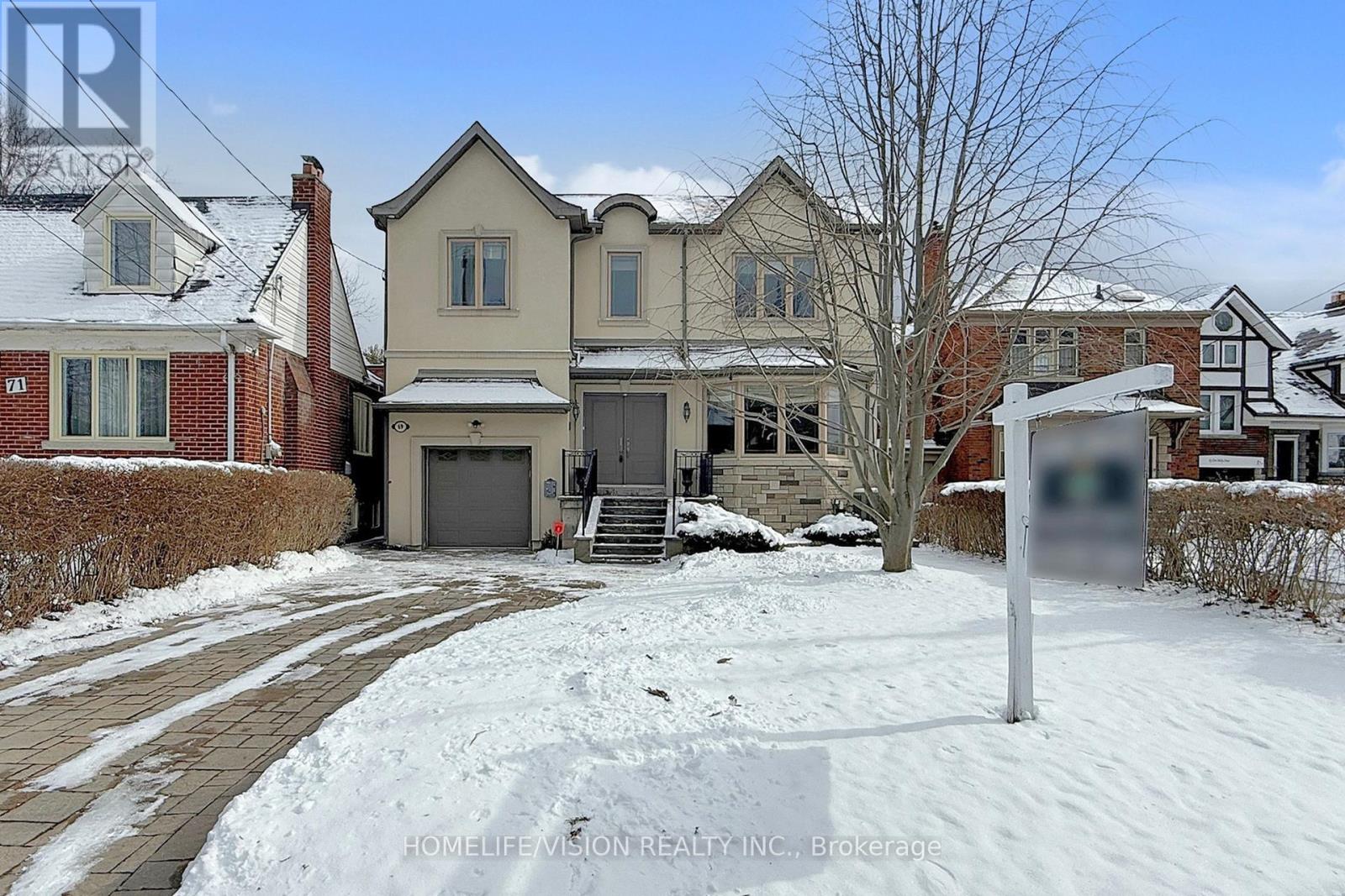 <div class="slider-price">$2,599,000</div><p>69 Don Valley Drive, Toronto, Ontario</p>