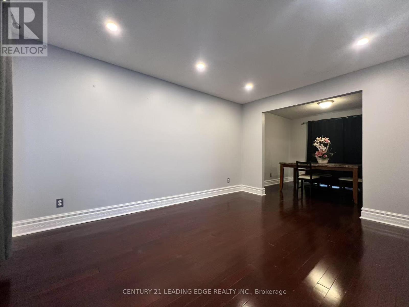 516 Alder Court, Pickering, Ontario  L1V 4T1 - Photo 6 - E12897458