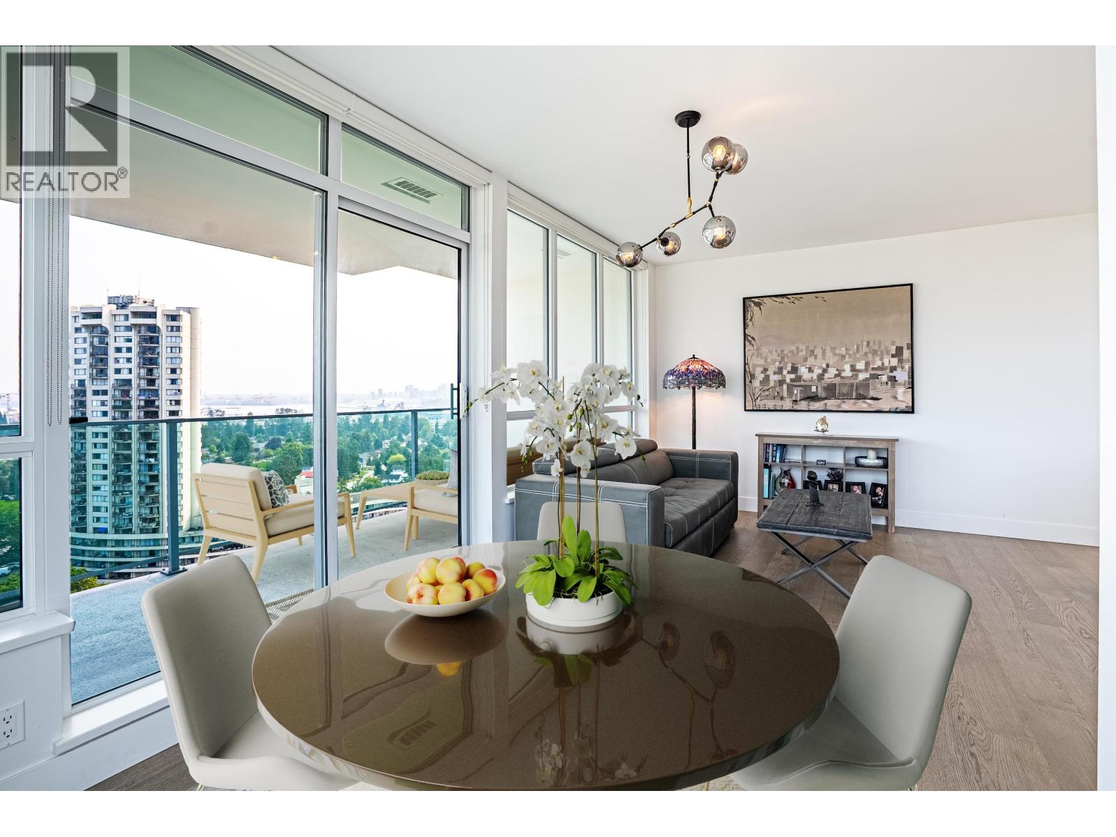 1601 1632 Lions Gate Lane, North Vancouver, British Columbia  V7P 0E2 - Photo 6 - R3101303