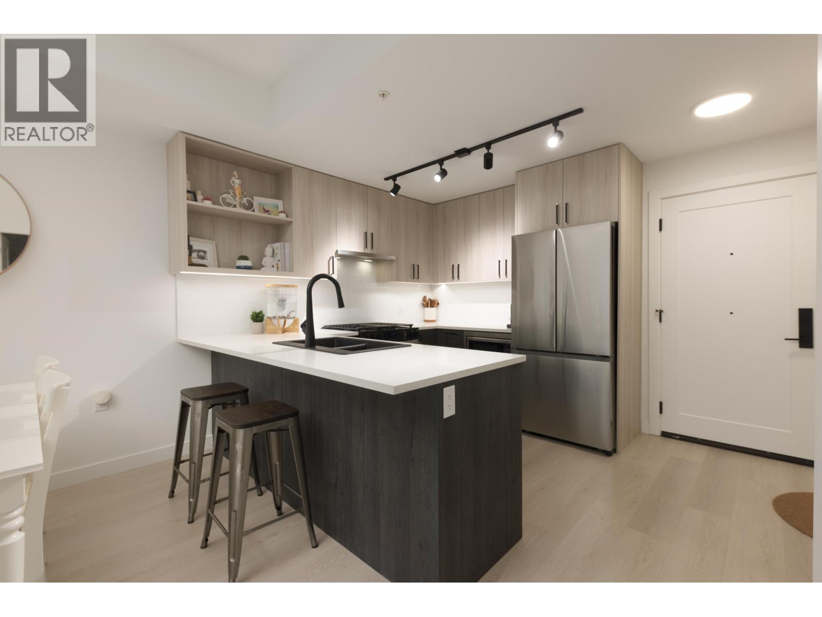 208 1100 Clarke Road, Port Moody, British Columbia  V3H 0N3 - Photo 10 - R3101305