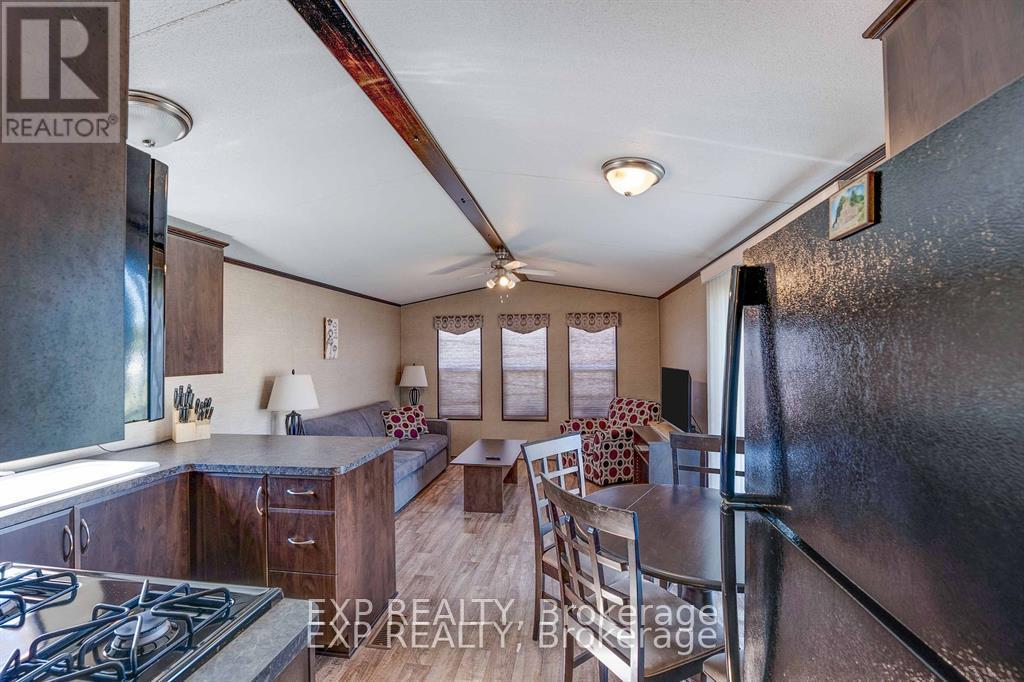 308 - 1501 Line 8 Road, Niagara-On-The-Lake, Ontario  L0S 1J0 - Photo 18 - X12897472