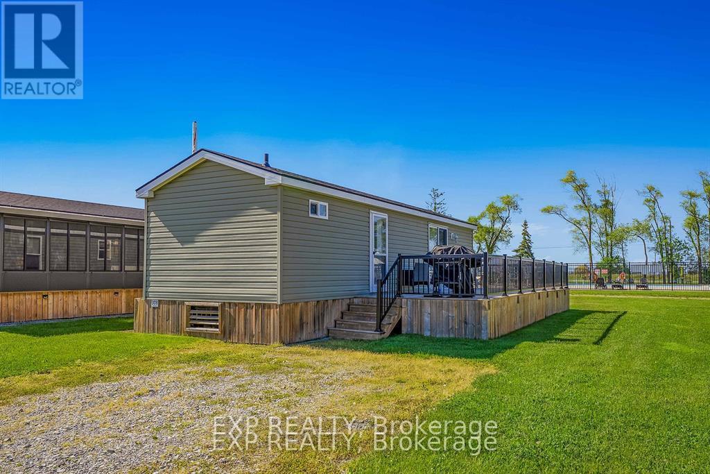 308 - 1501 Line 8 Road, Niagara-On-The-Lake, Ontario  L0S 1J0 - Photo 9 - X12897472