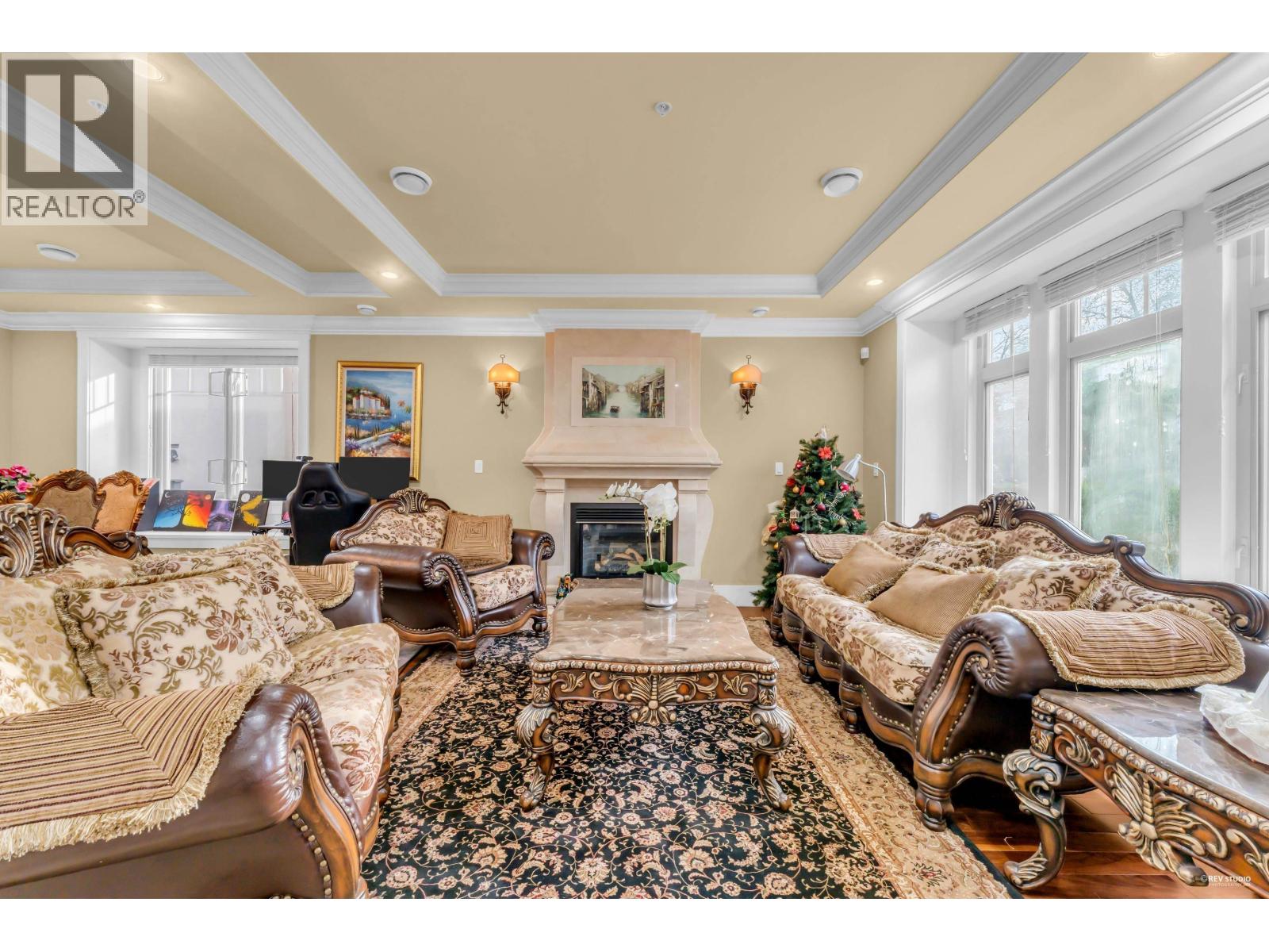 2139 W 22nd Avenue, Vancouver, British Columbia  V6L 1L4 - Photo 3 - R3101294