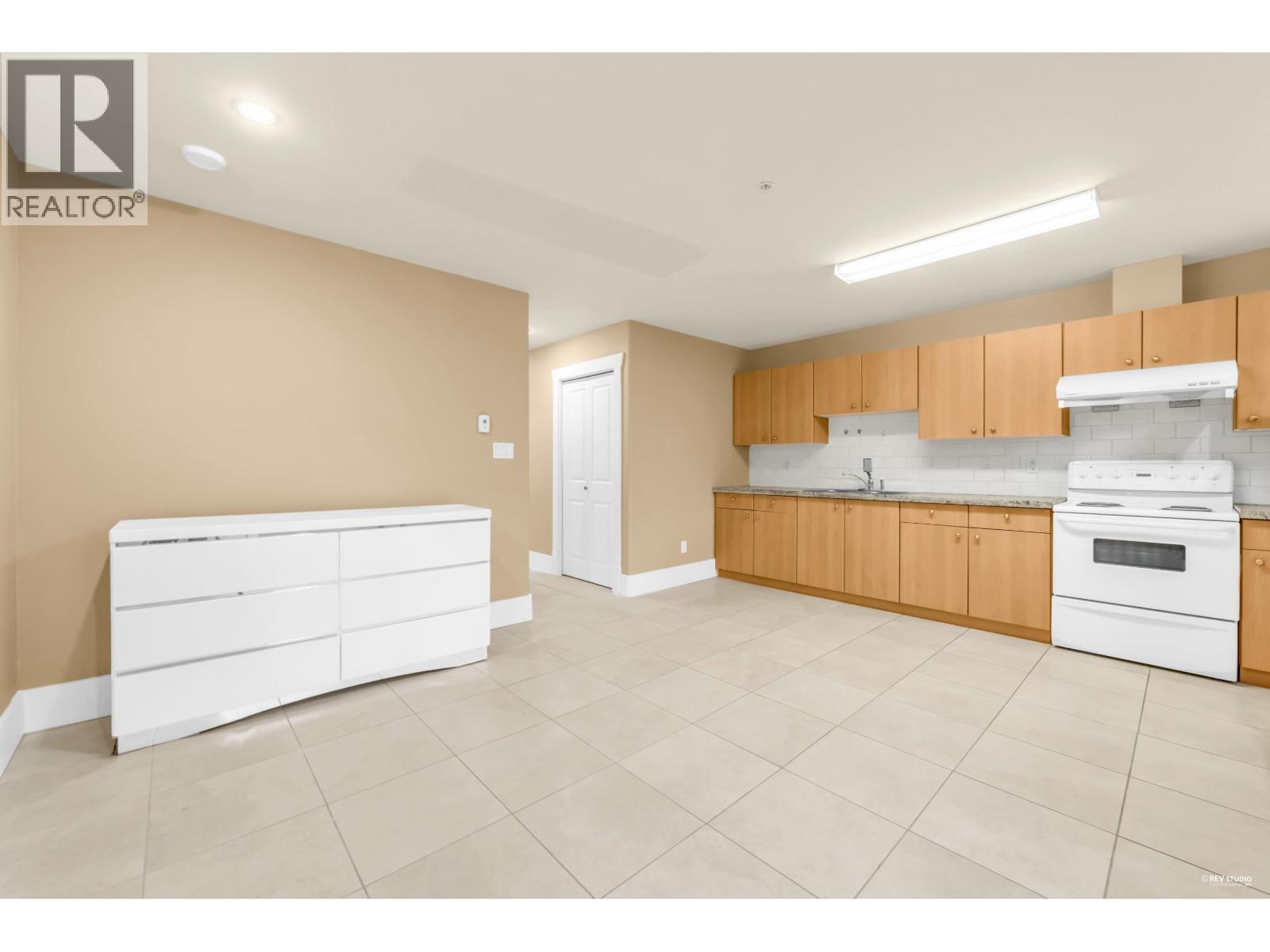 2139 W 22nd Avenue, Vancouver, British Columbia  V6L 1L4 - Photo 32 - R3101294