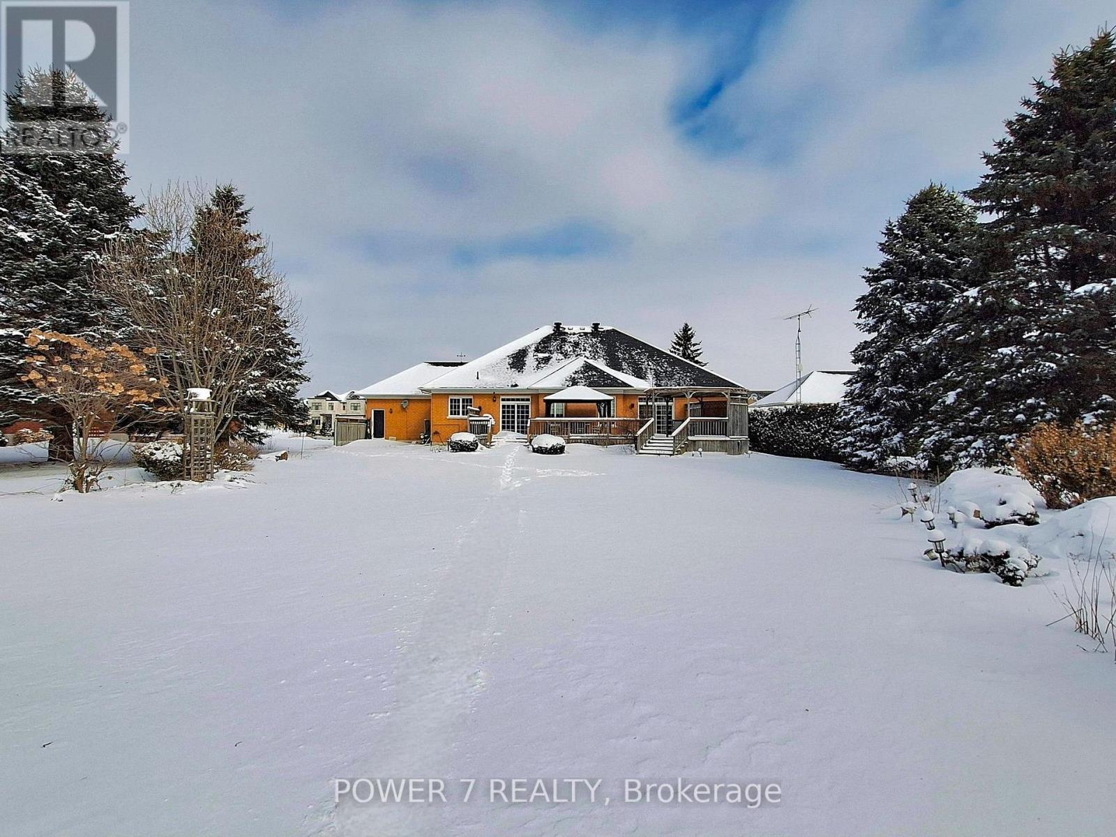 49 Pettet Road, Whitchurch-Stouffville, Ontario  L4A 3J2 - Photo 36 - N12897442