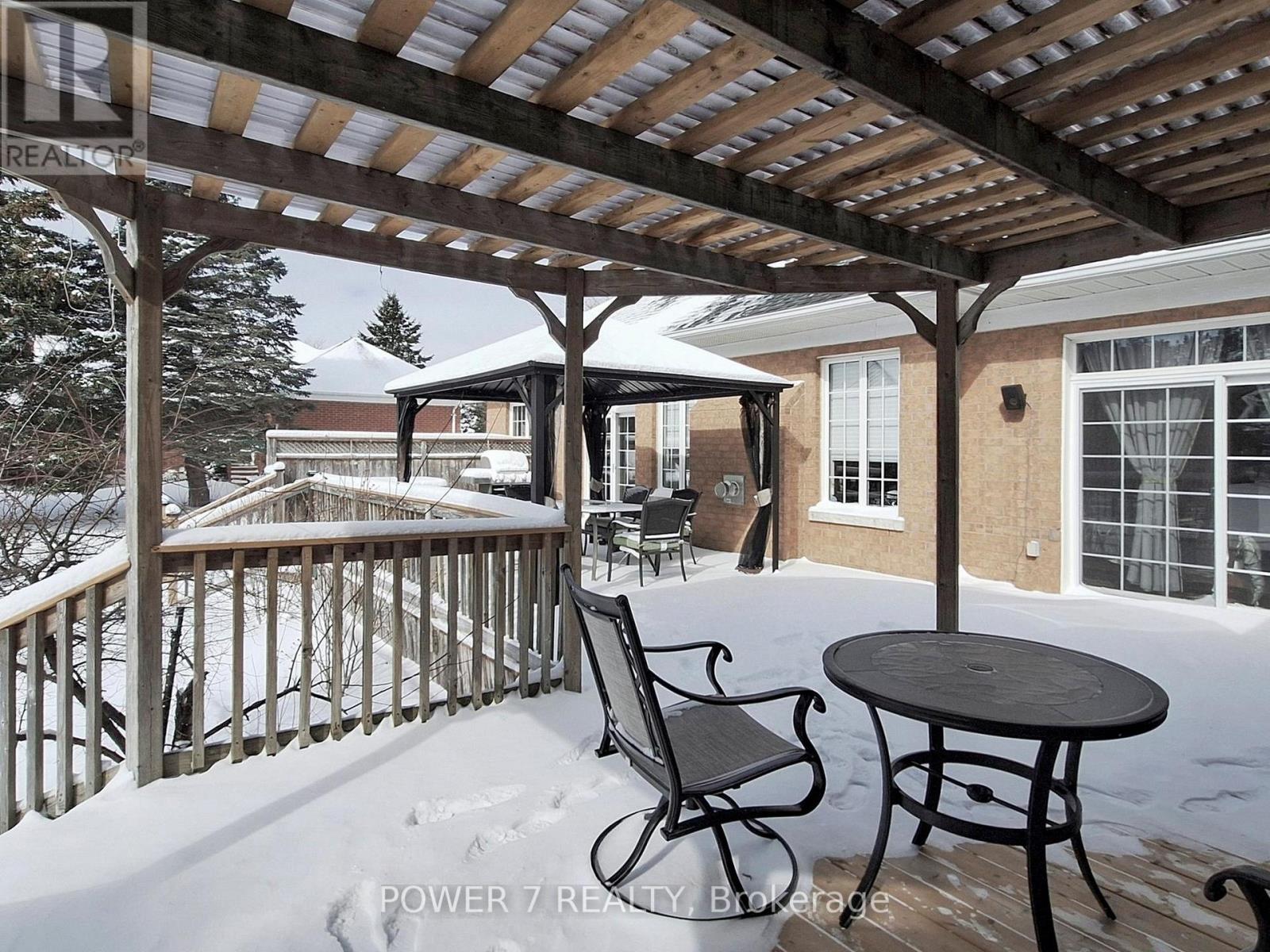 49 Pettet Road, Whitchurch-Stouffville, Ontario  L4A 3J2 - Photo 44 - N12897442