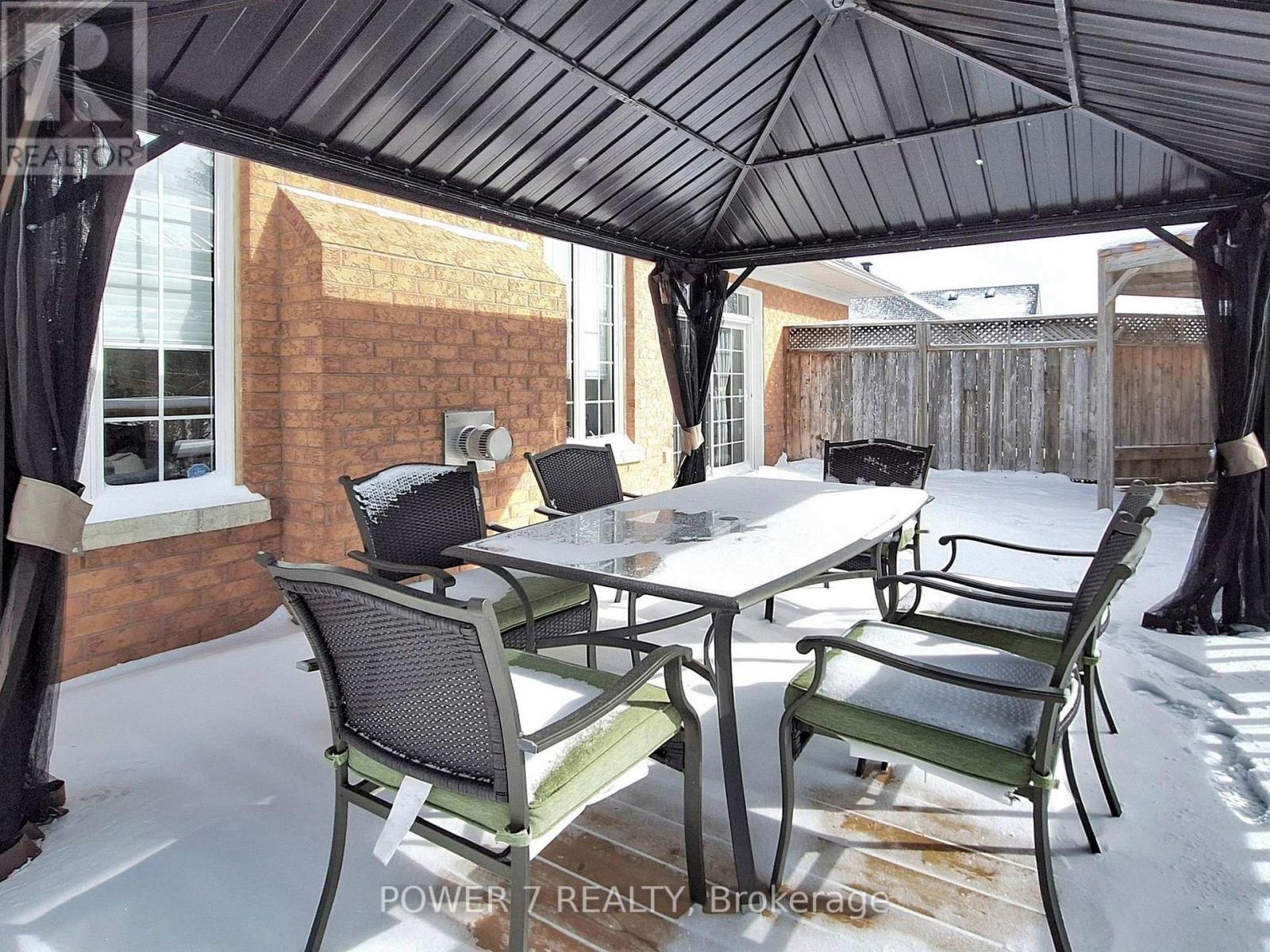 49 Pettet Road, Whitchurch-Stouffville, Ontario  L4A 3J2 - Photo 46 - N12897442