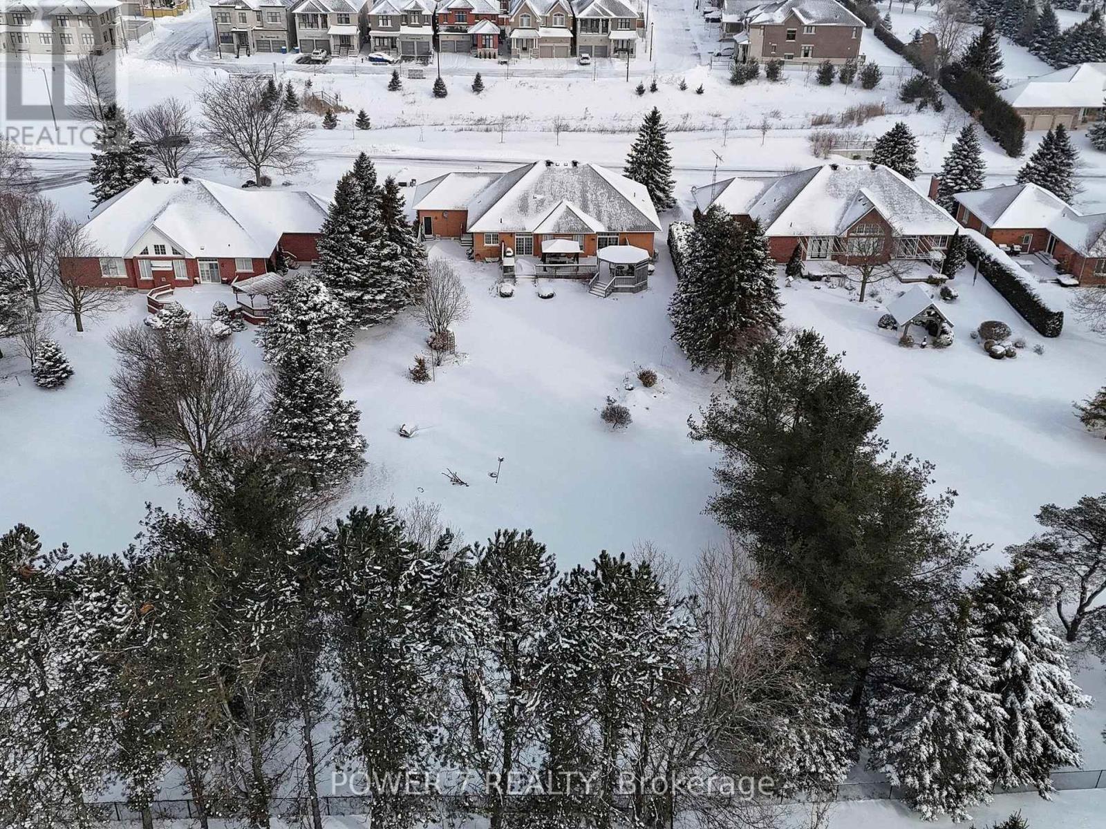 49 Pettet Road, Whitchurch-Stouffville, Ontario  L4A 3J2 - Photo 48 - N12897442