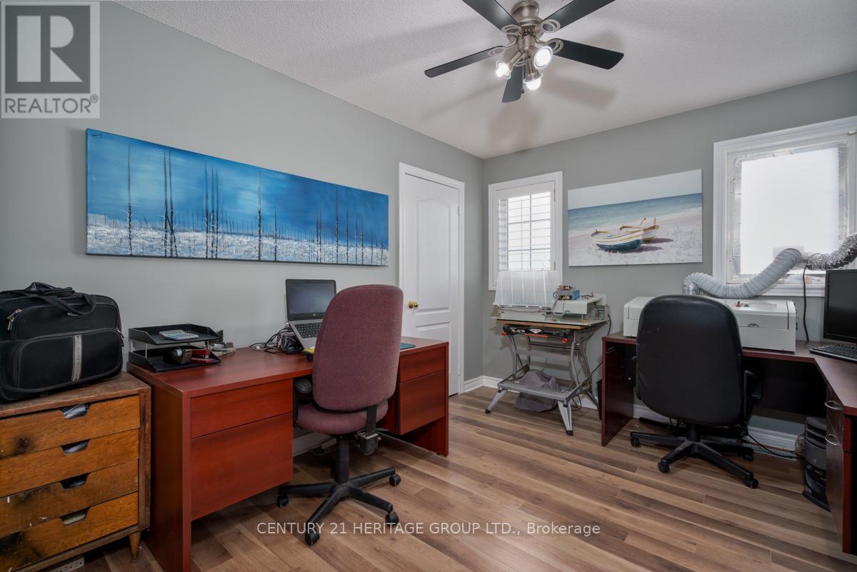 33 Silverstone Crescent, Georgina, Ontario  L4P 4A4 - Photo 22 - N12897470