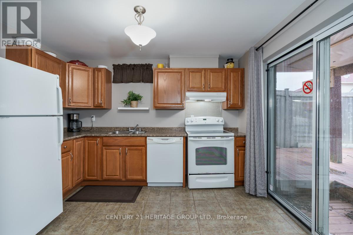 33 Silverstone Crescent, Georgina, Ontario  L4P 4A4 - Photo 28 - N12897470