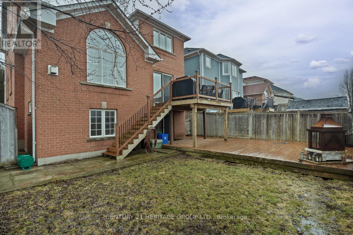 33 Silverstone Crescent, Georgina, Ontario  L4P 4A4 - Photo 35 - N12897470