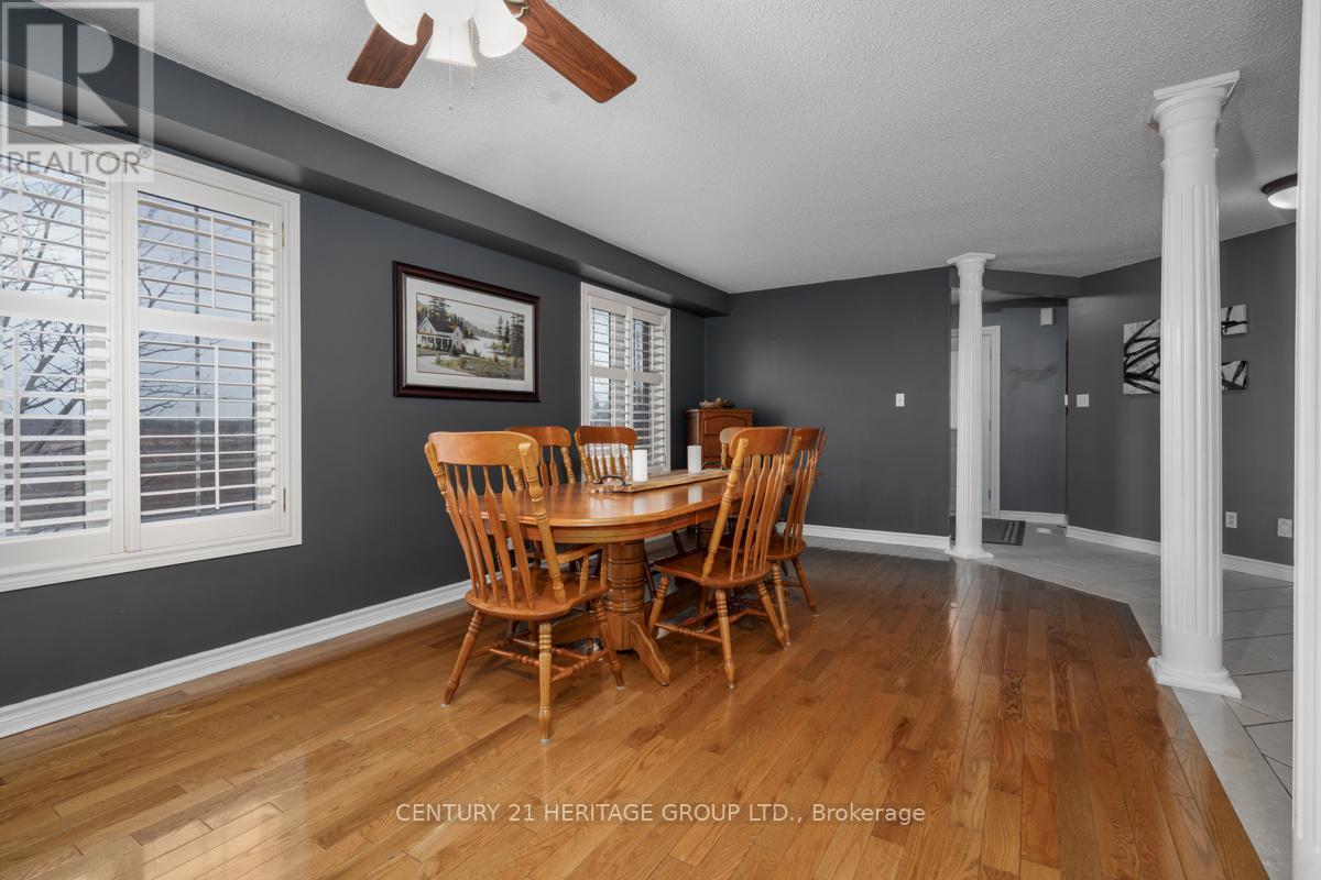 33 Silverstone Crescent, Georgina, Ontario  L4P 4A4 - Photo 8 - N12897470