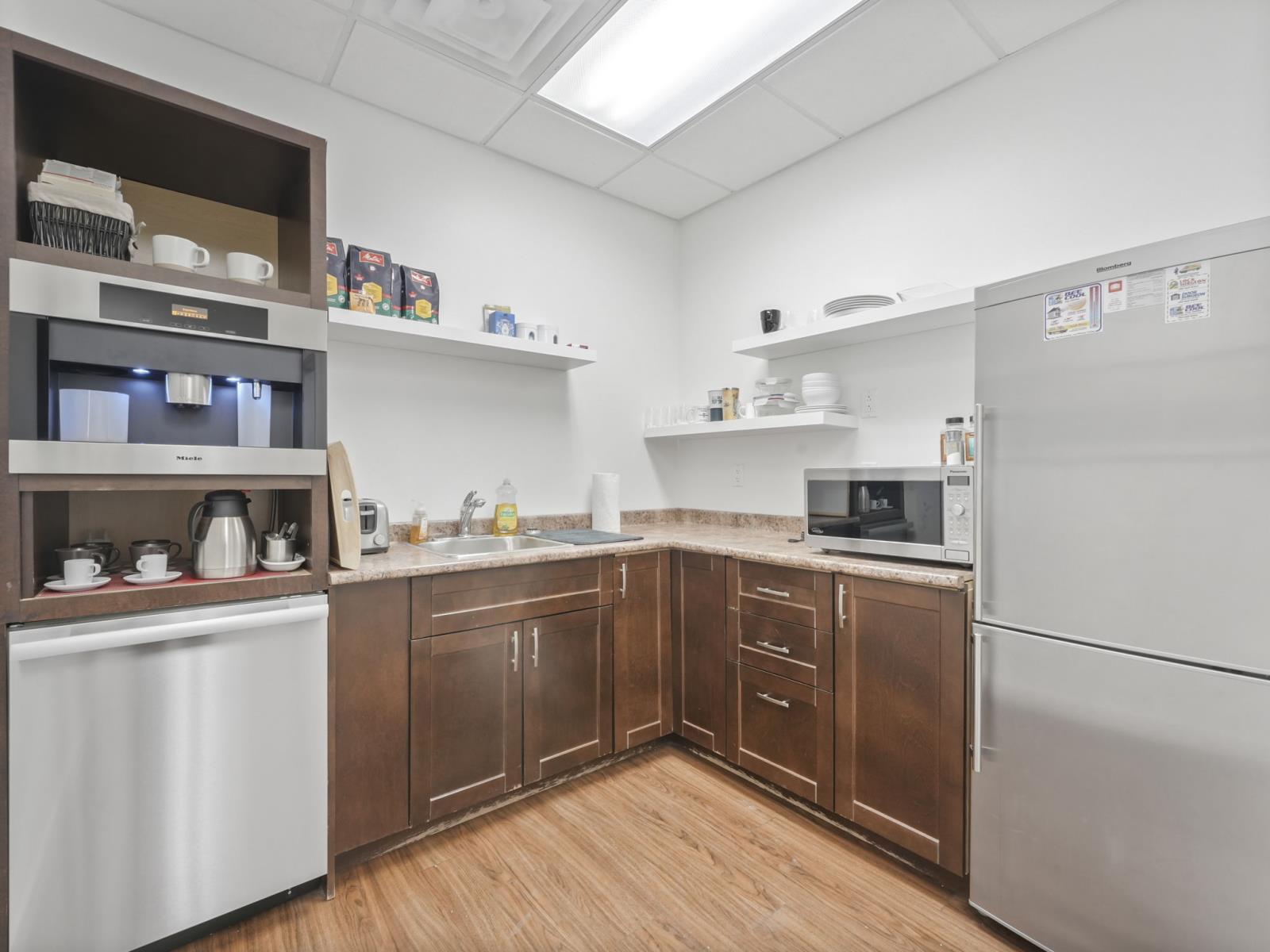 2908  Ellwood Dr Sw, Edmonton, Alberta  T6X 0A9 - Photo 18 - 44485728