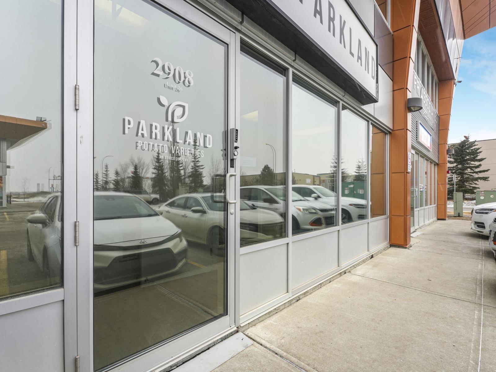 2908  Ellwood Dr Sw, Edmonton, Alberta  T6X 0A9 - Photo 4 - 44485728