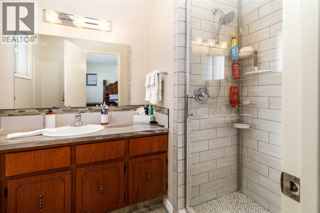 7 Berry Avenue, Red Deer, Alberta  T4R 1K7 - Photo 24 - A2294210