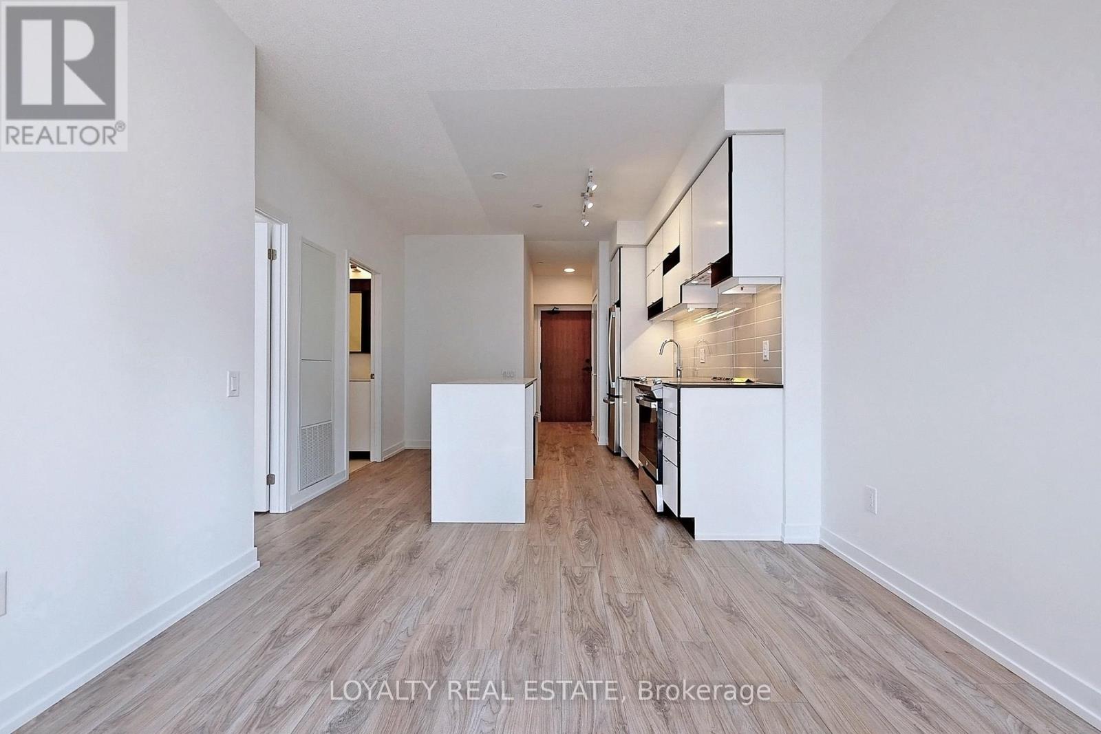 417 - 4065 Confederation Parkway, Mississauga, Ontario  L5B 0L4 - Photo 15 - W12897450