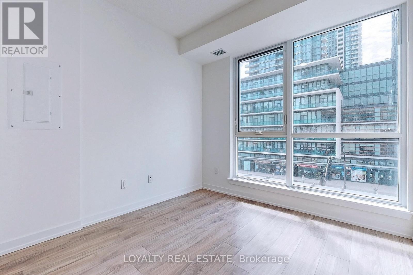 417 - 4065 Confederation Parkway, Mississauga, Ontario  L5B 0L4 - Photo 27 - W12897450