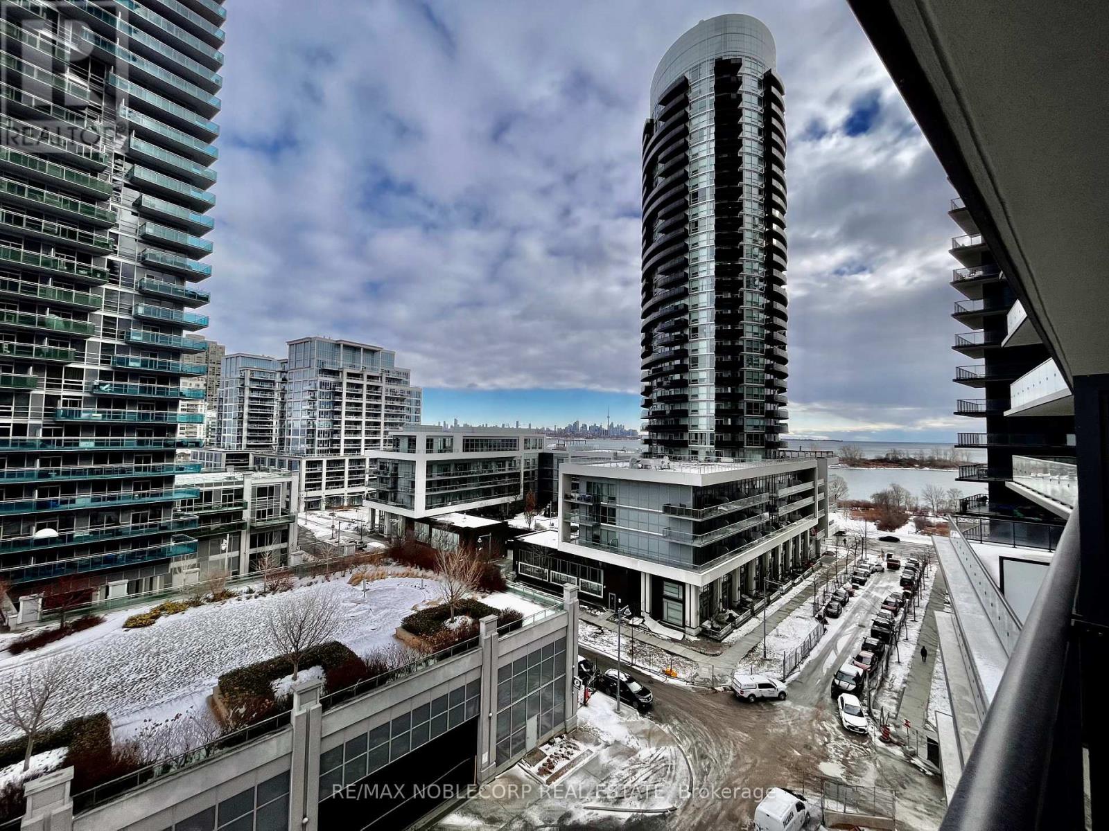 711 - 38 Annie Craig Drive, Toronto (Mimico), Ontario  M8V 0G9 - Photo 13 - W12897456