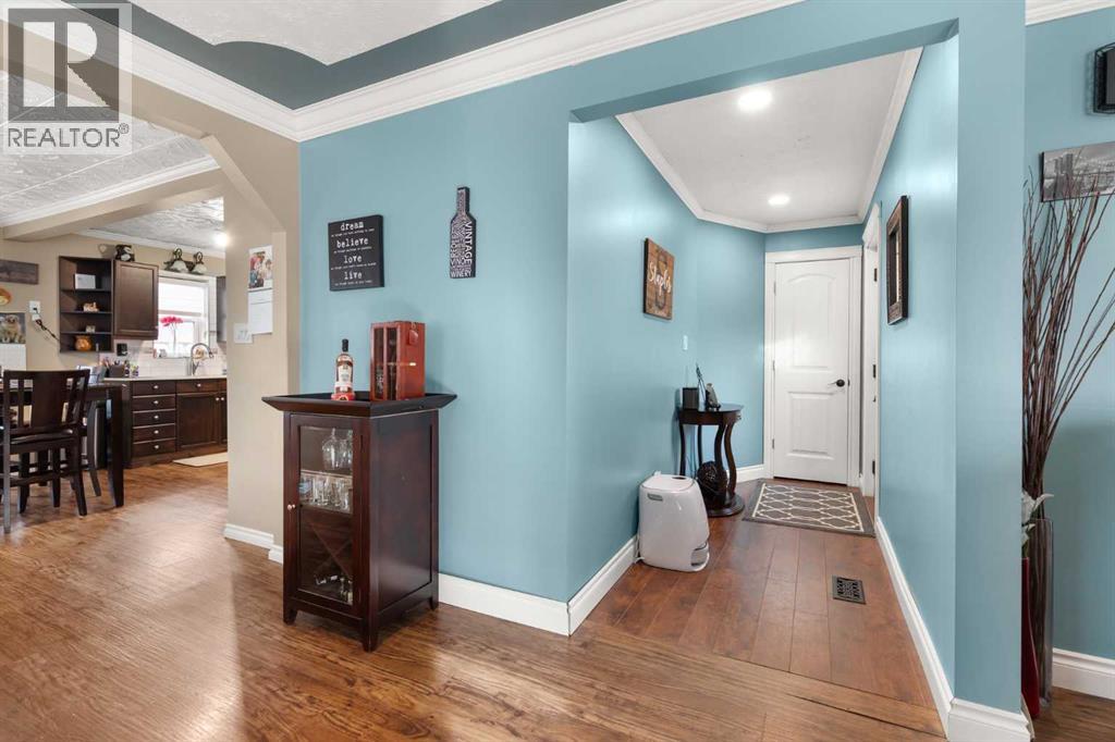 721 4 Avenue, Dunmore, Alberta  T1B 0J9 - Photo 13 - A2285241