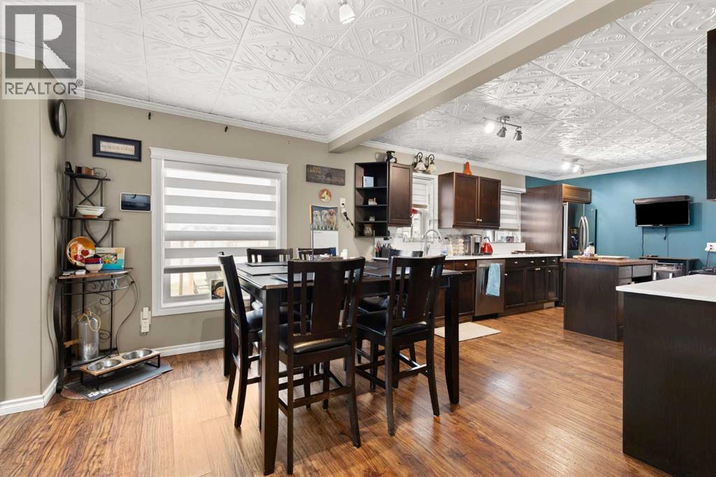 721 4 Avenue, Dunmore, Alberta  T1B 0J9 - Photo 14 - A2285241