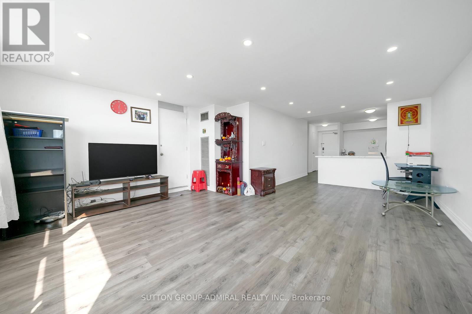 Ph12 - 10 Tobermory Drive, Toronto, Ontario  M3N 2Y5 - Photo 9 - W12835904