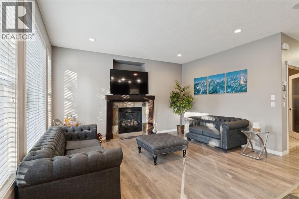 453 River Heights Drive, Cochrane, Alberta  T4C 0J3 - Photo 7 - A2278877