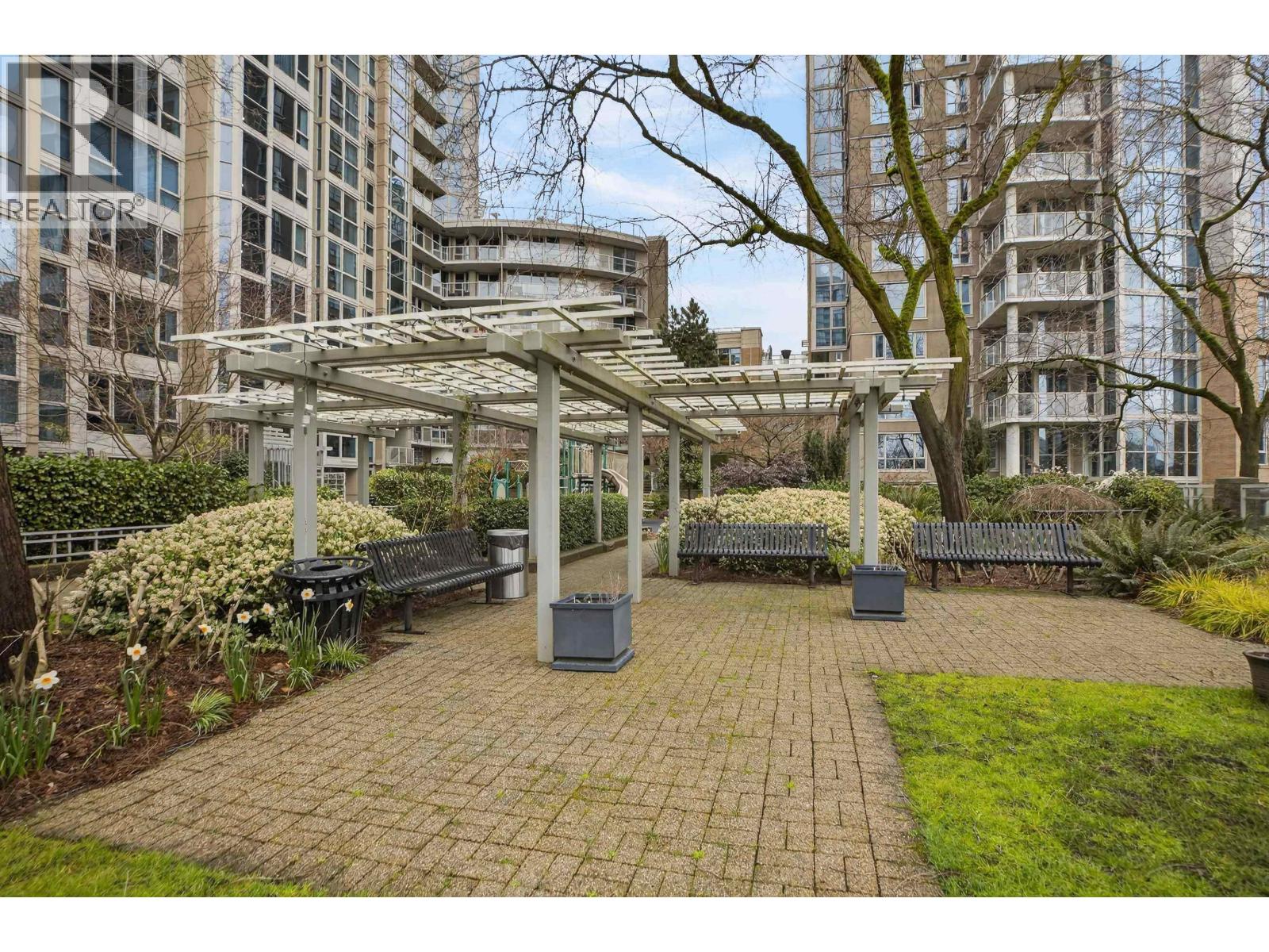 303 1388 Homer Street, Vancouver, British Columbia  V6B 6A7 - Photo 30 - R3101186