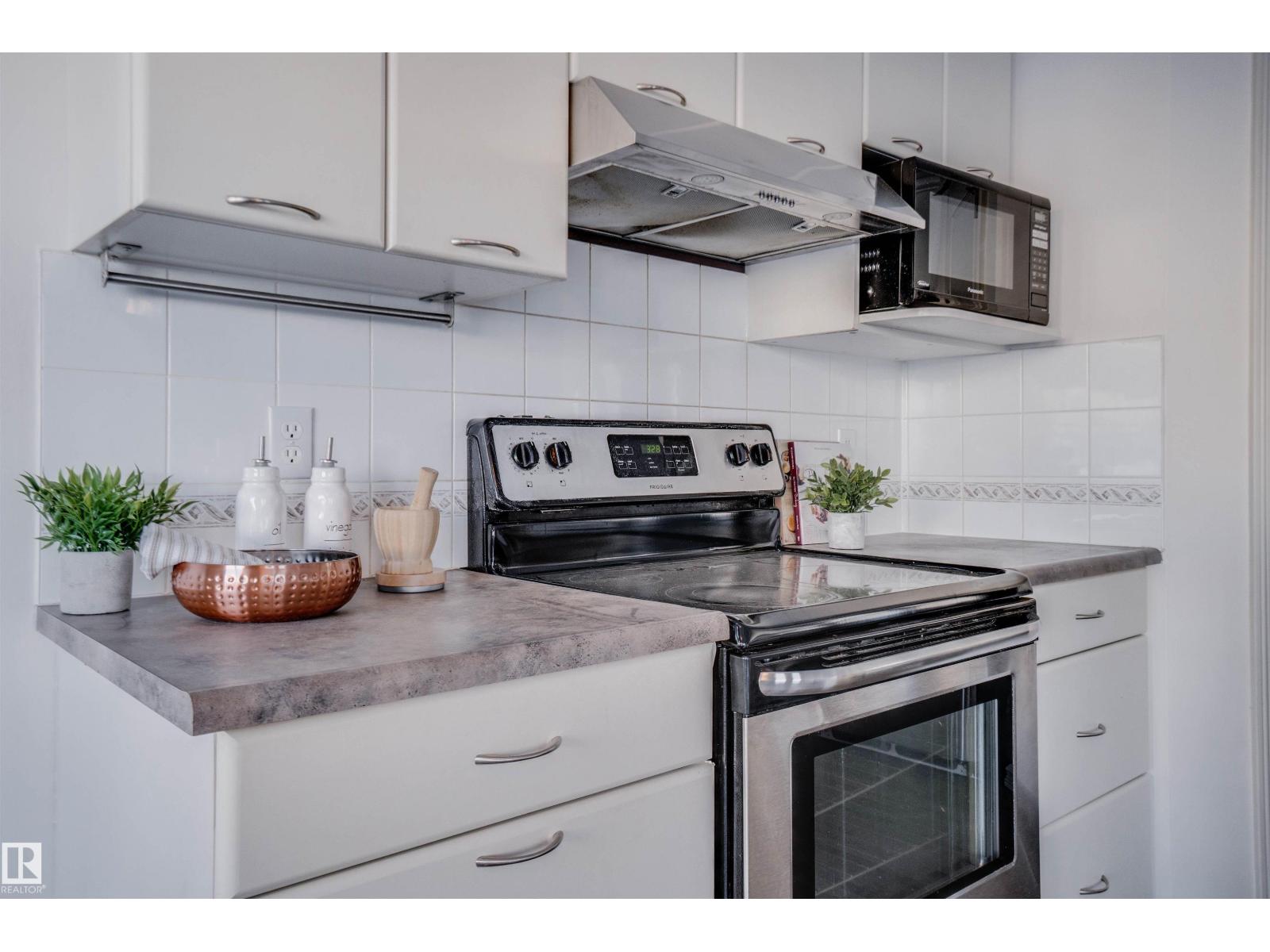 21208 89a Av Nw, Edmonton, Alberta  T5T 6V5 - Photo 15 - E4478055