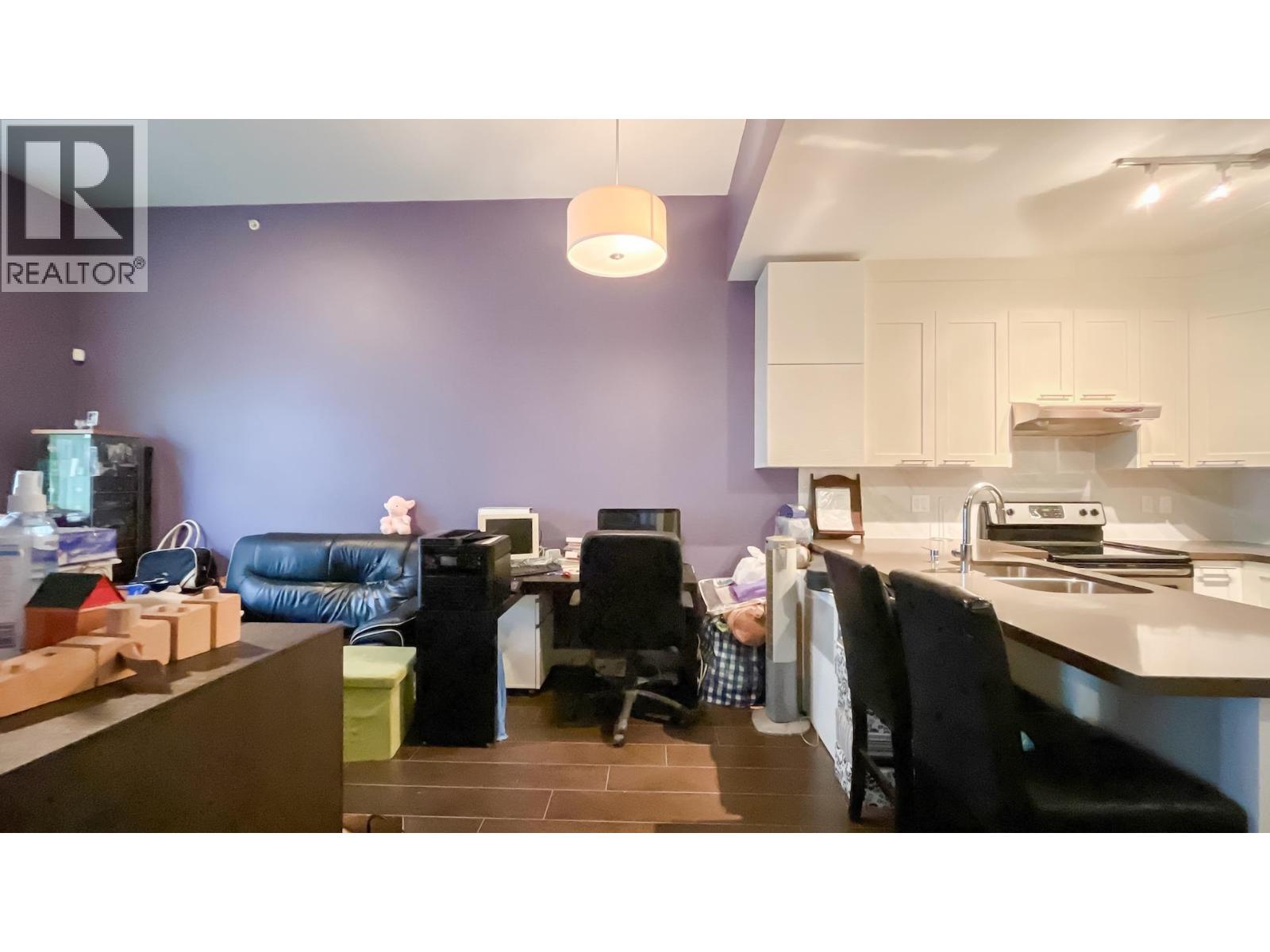 405 827 Roderick Avenue, Coquitlam, British Columbia  V3K 0E3 - Photo 4 - R3101122