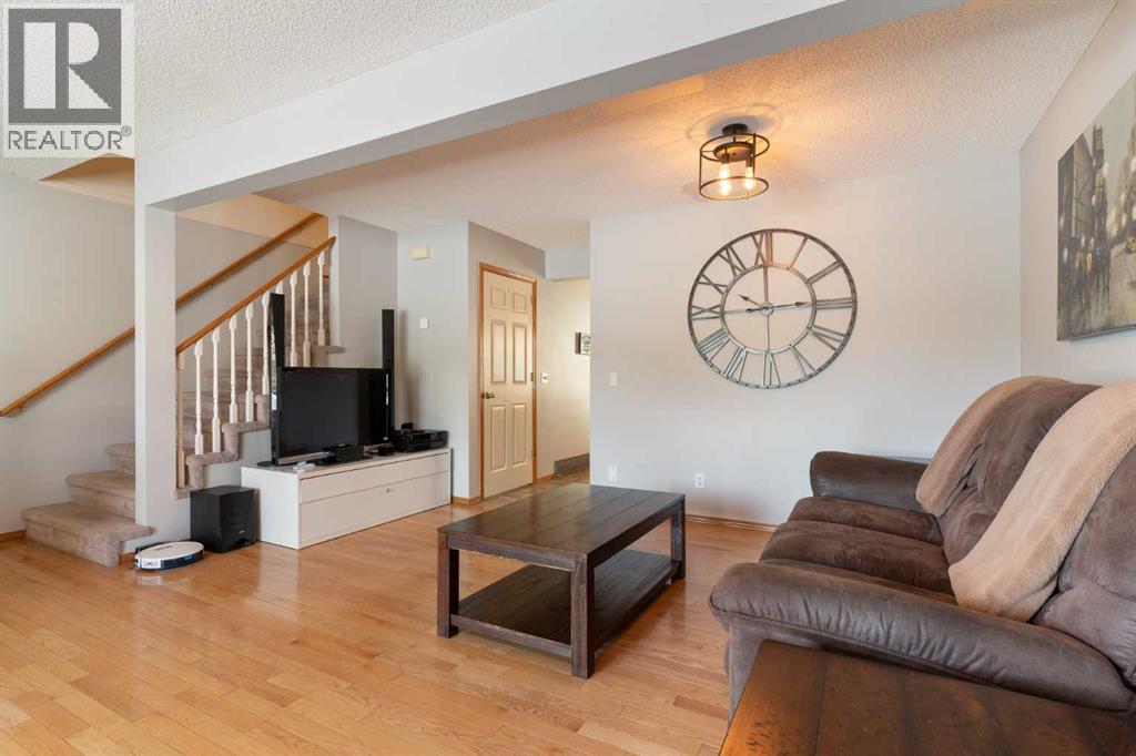 69 Patina Park Sw, Calgary, Alberta  T3H 3E1 - Photo 5 - A2291860