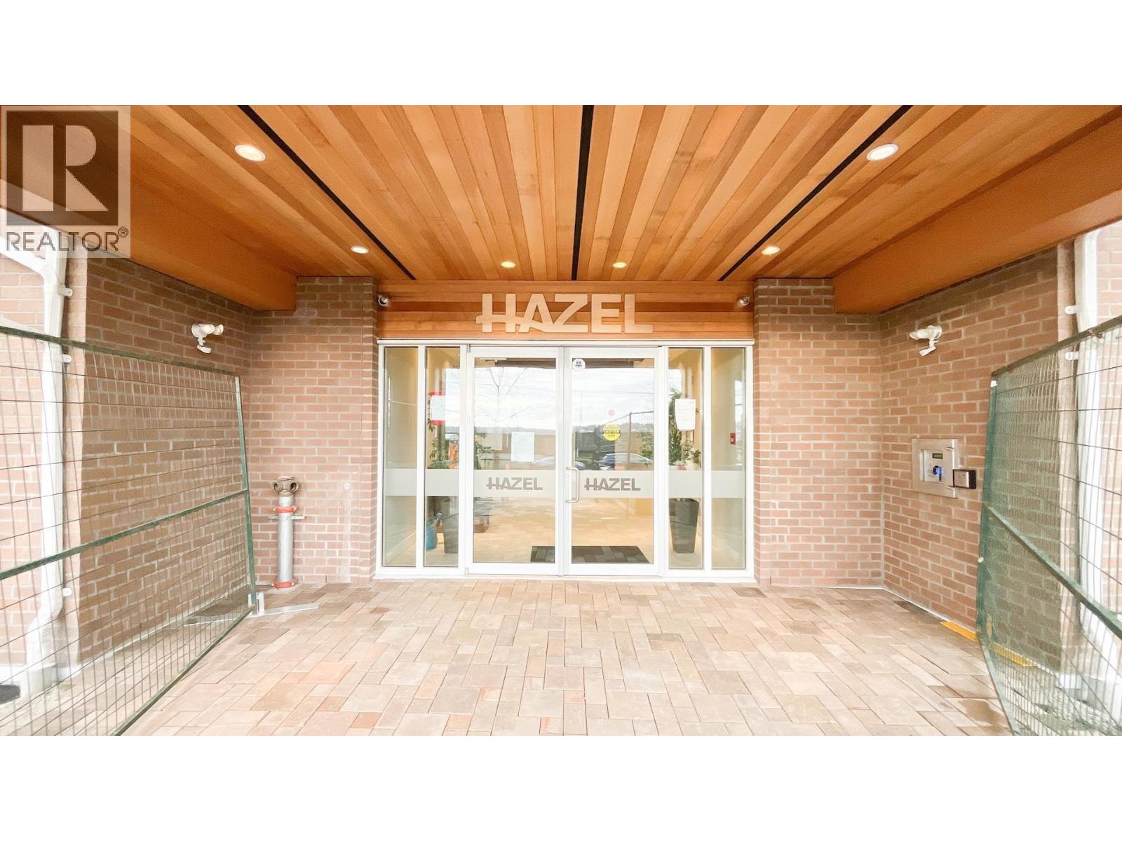 405 827 Roderick Avenue, Coquitlam, British Columbia  V3K 0E3 - Photo 1 - R3101122