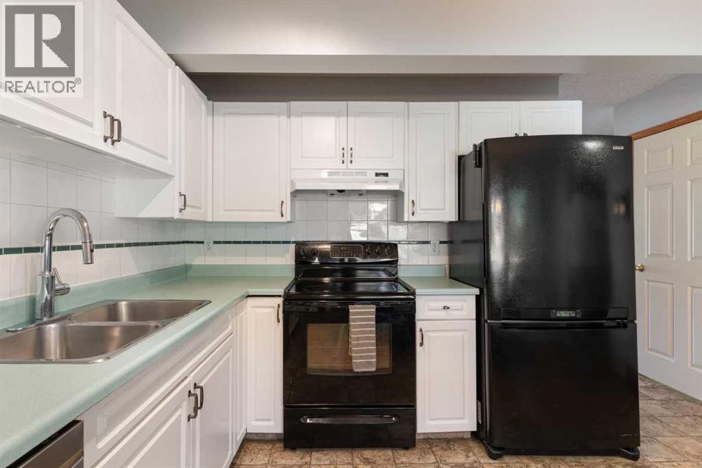 69 Patina Park Sw, Calgary, Alberta  T3H 3E1 - Photo 11 - A2291860