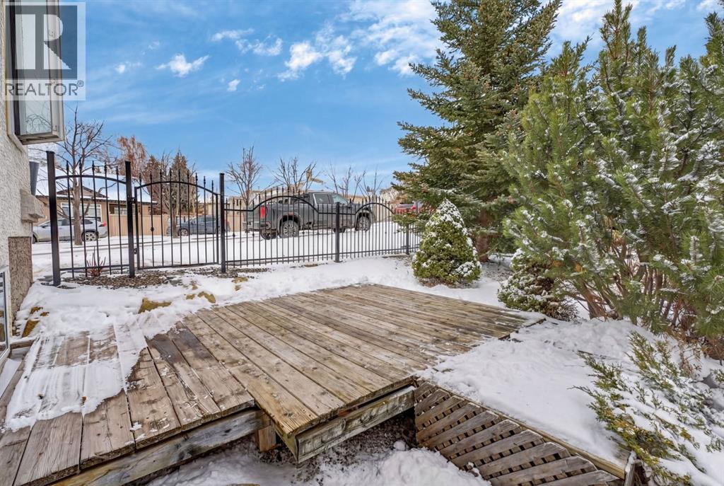 154 Sienna Ridge Landing Sw, Calgary, Alberta  T3H 3T1 - Photo 5 - A2292344