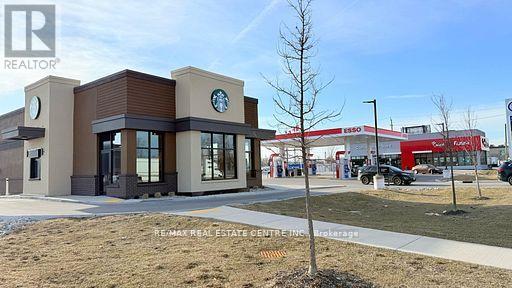 2139 Huron Church Road, Windsor, Ontario  N9C 2L8 - Photo 2 - X12897488