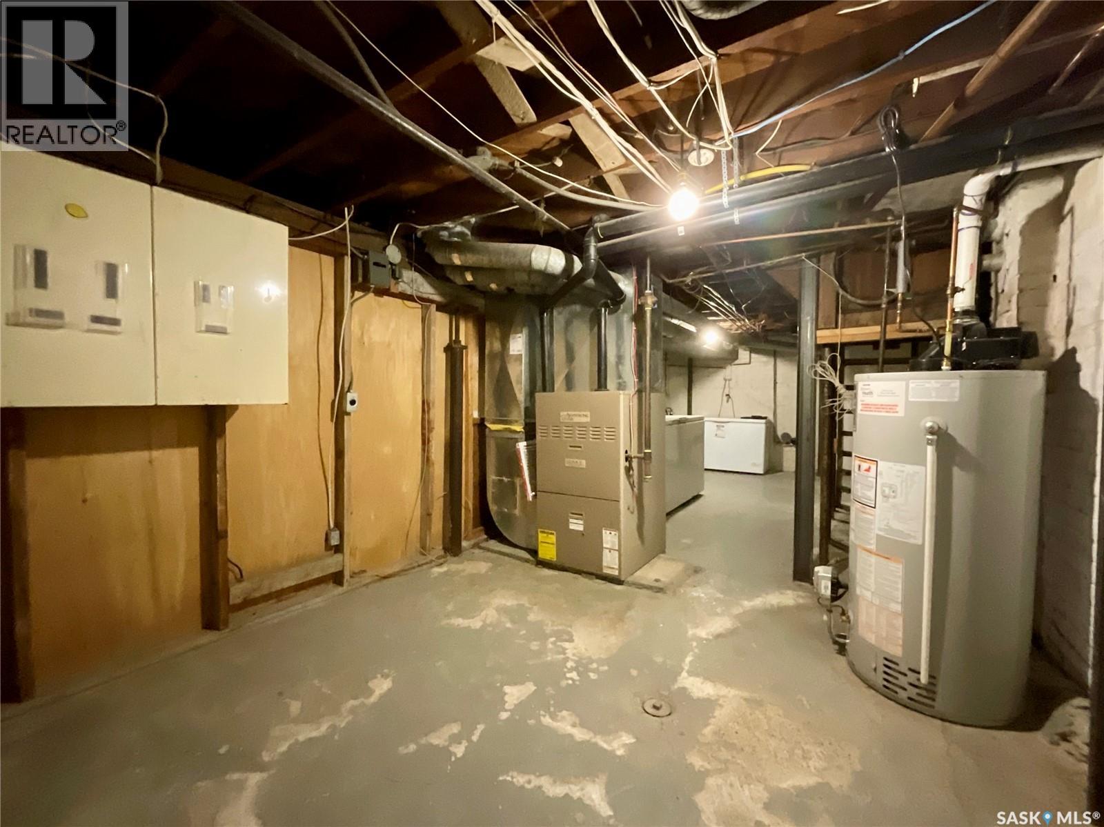 2053 Rae Street, Regina, Saskatchewan  S4T 2E6 - Photo 42 - SK030795