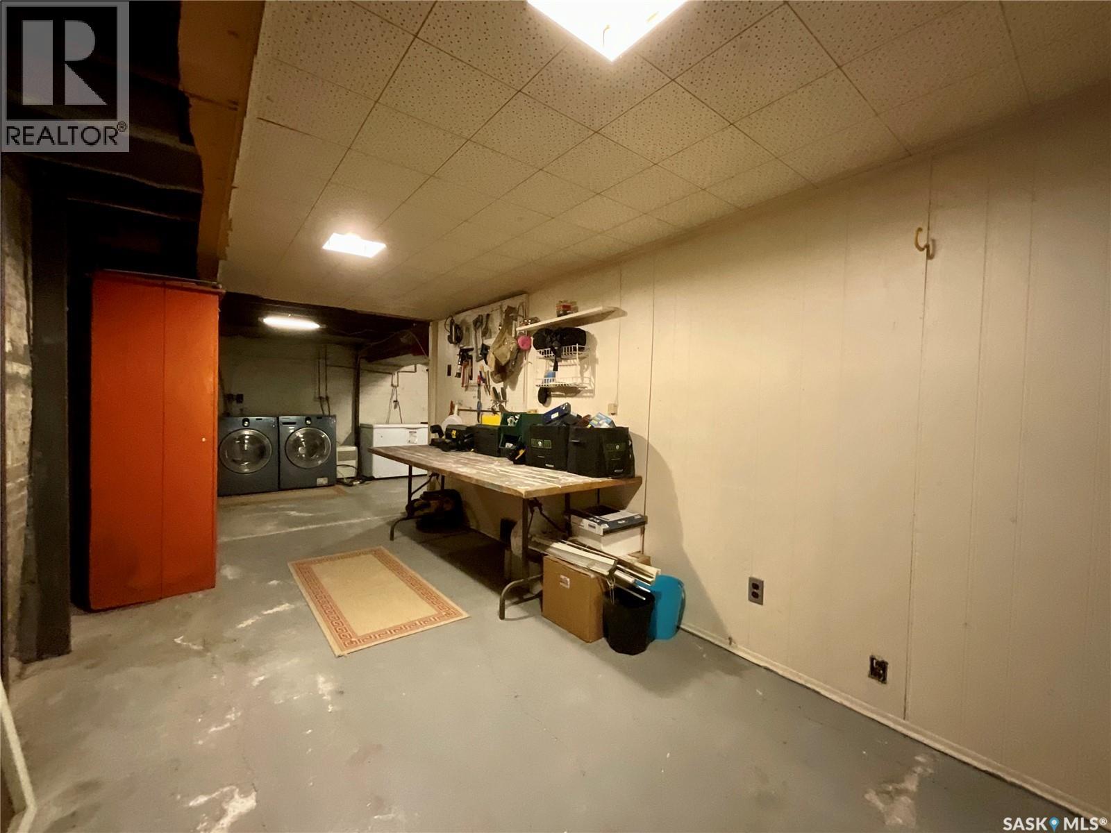 2053 Rae Street, Regina, Saskatchewan  S4T 2E6 - Photo 46 - SK030795