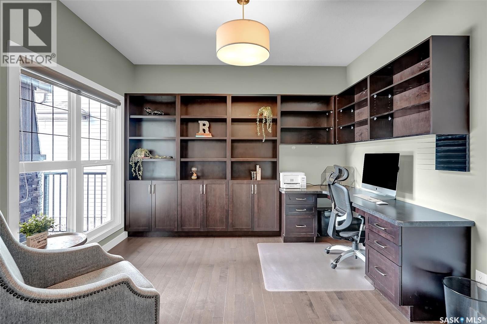 8856 Kestral Drive, Regina, Saskatchewan  S4Y 1H6 - Photo 7 - SK030790